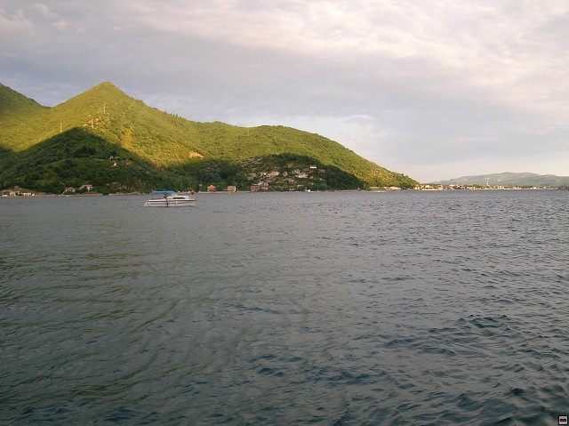 img00107.jpg