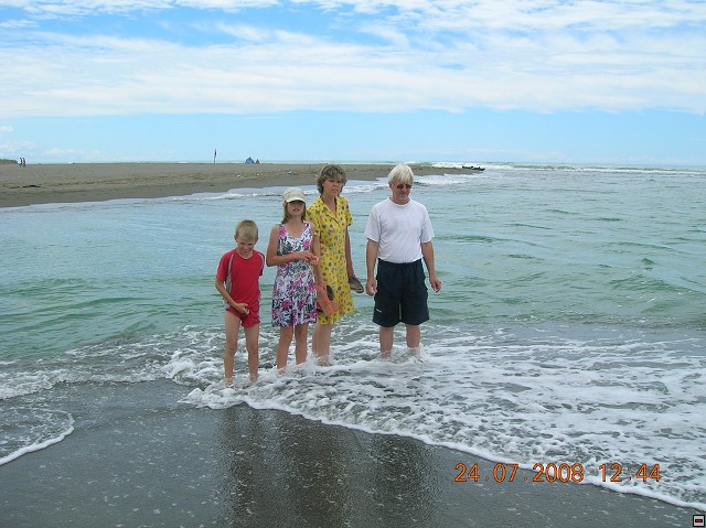 img00127.jpg