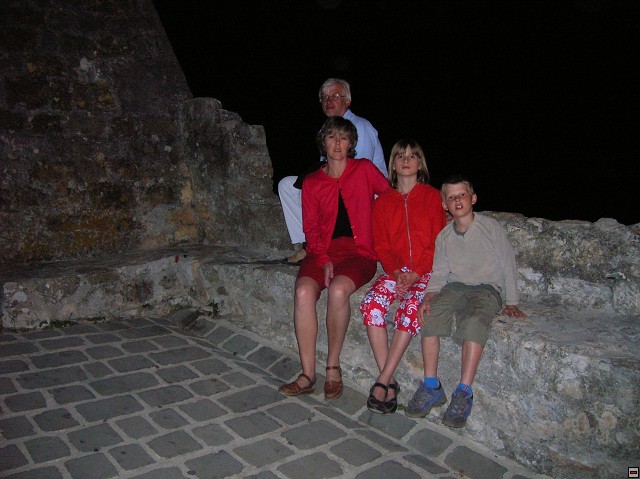 img00135.jpg