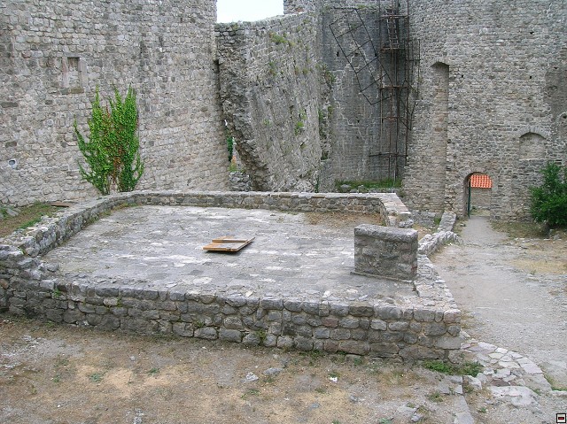 img00280.jpg