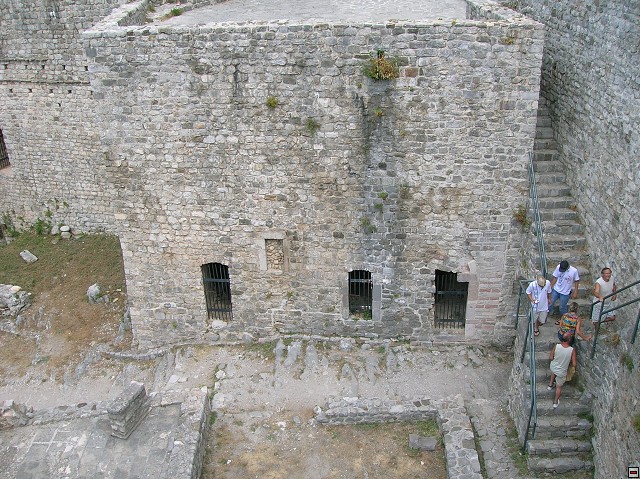 img00287.jpg