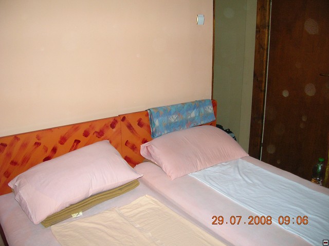 img00303.jpg