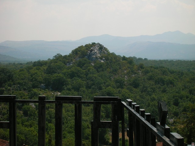img00328.jpg
