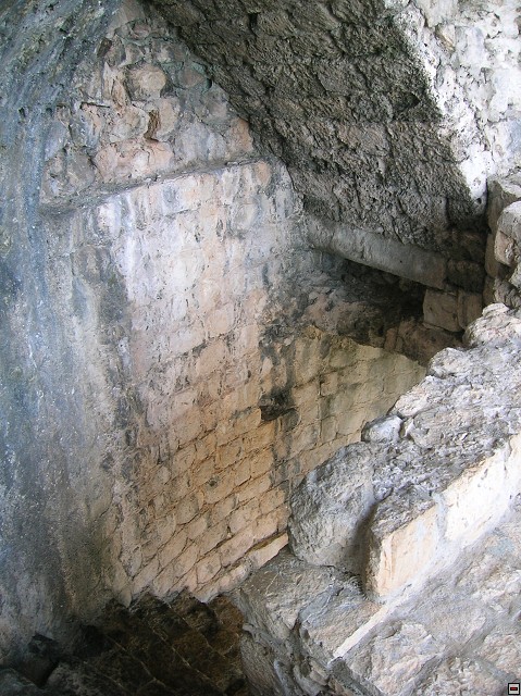 img00385.jpg