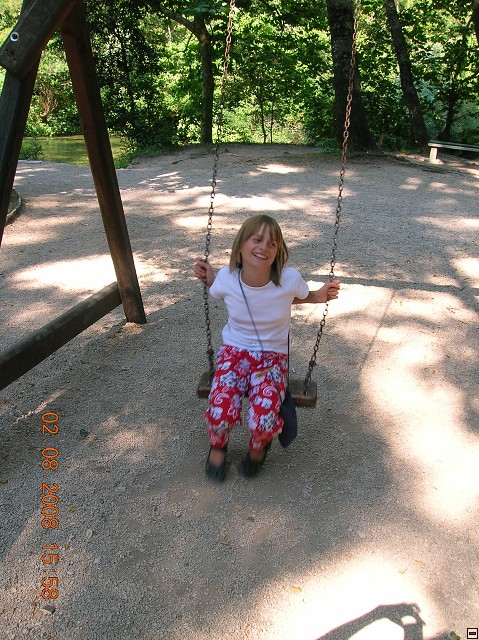 img00411.jpg