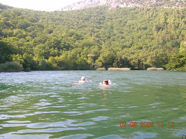 img00412.jpg