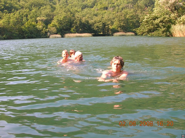 img00415.jpg