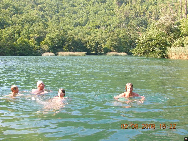 img00418.jpg