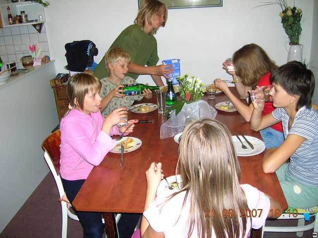 img00002.jpg