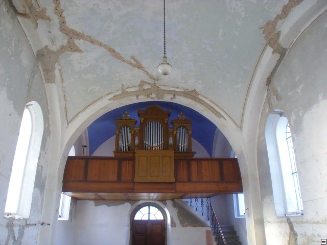 img00141.jpg