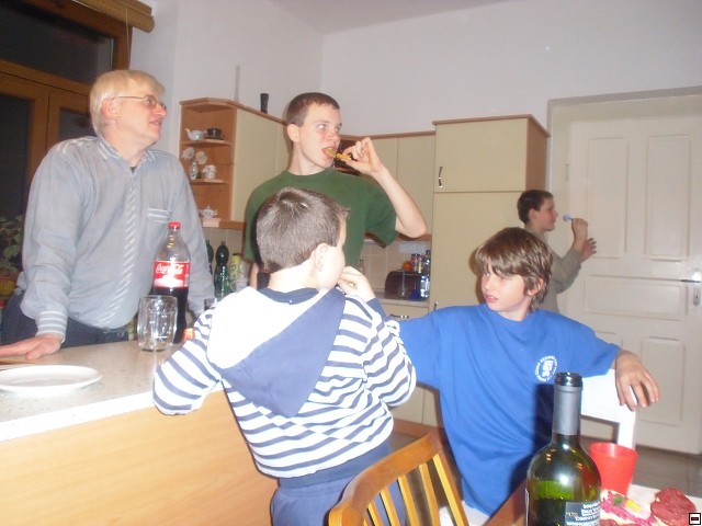 img00207.jpg
