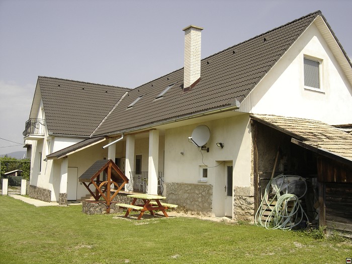img00015.jpg