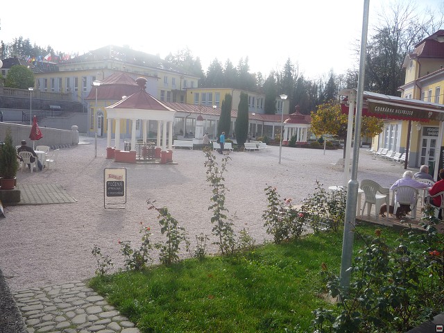 img00099.jpg