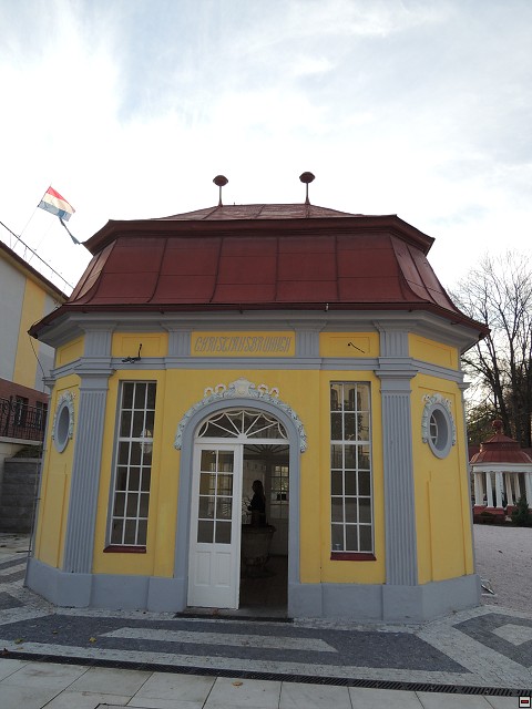 img00114.jpg