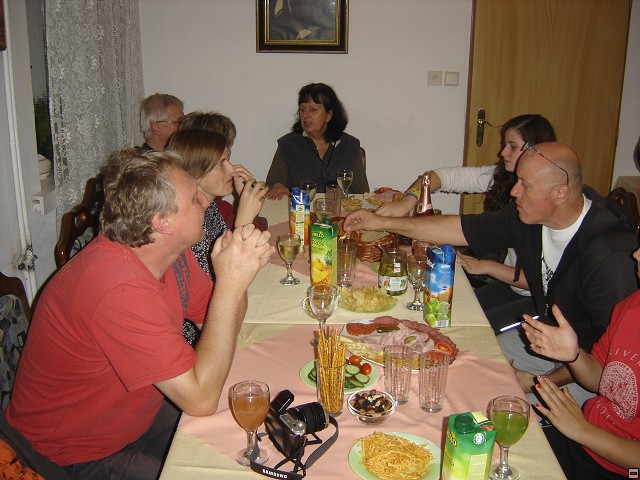 img00196.jpg