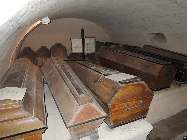 img00272.jpg