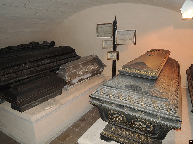 img00273.jpg