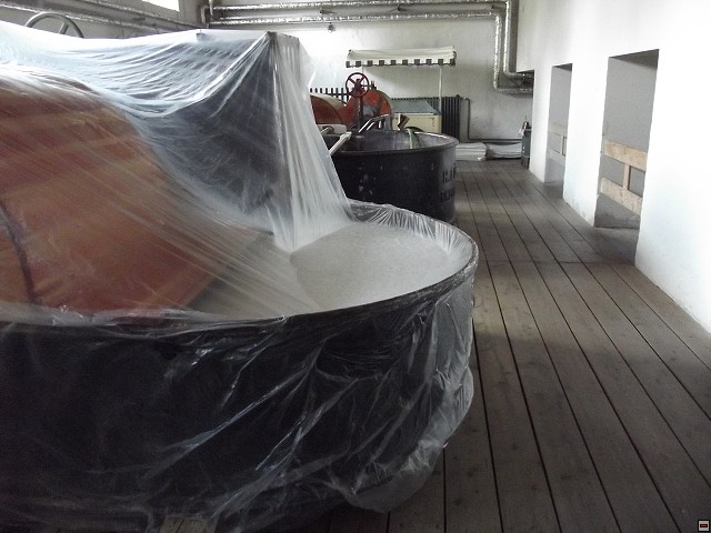 img00049.jpg