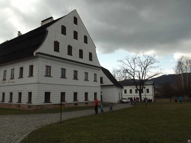 img00056.jpg