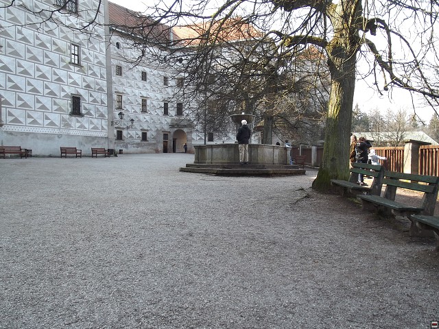 img00113.jpg
