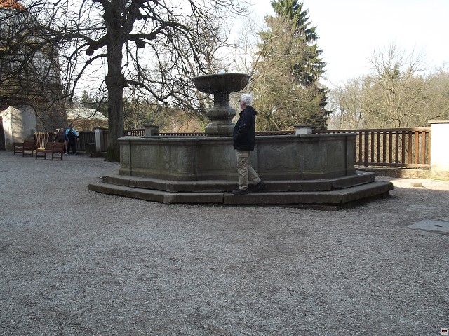 img00114.jpg