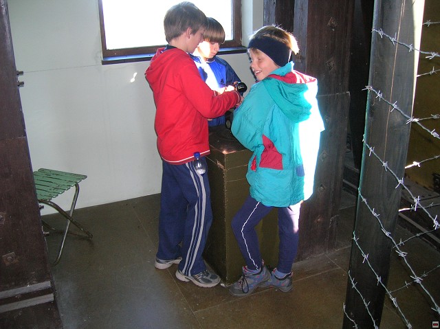 img00020.jpg