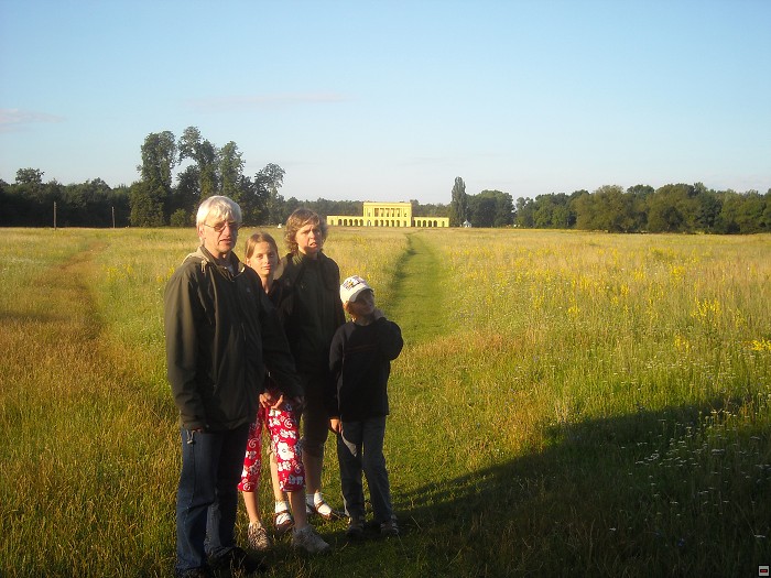 img00014.jpg