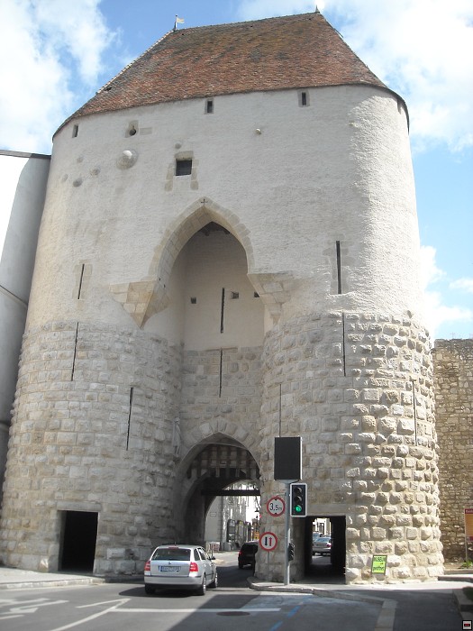img00028.jpg