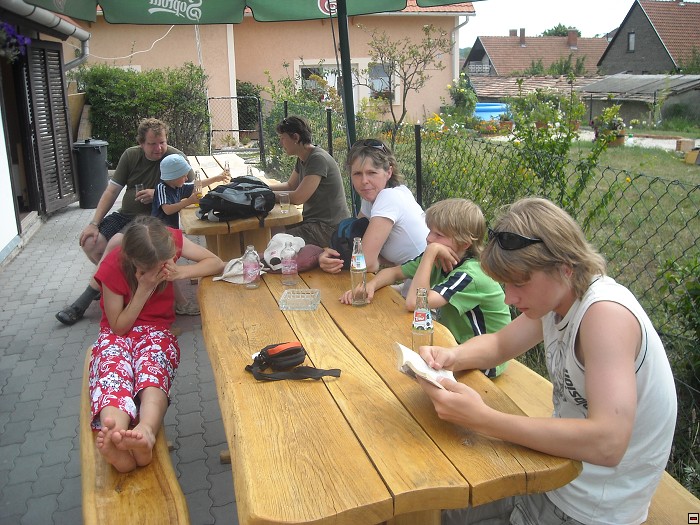 img00122.jpg