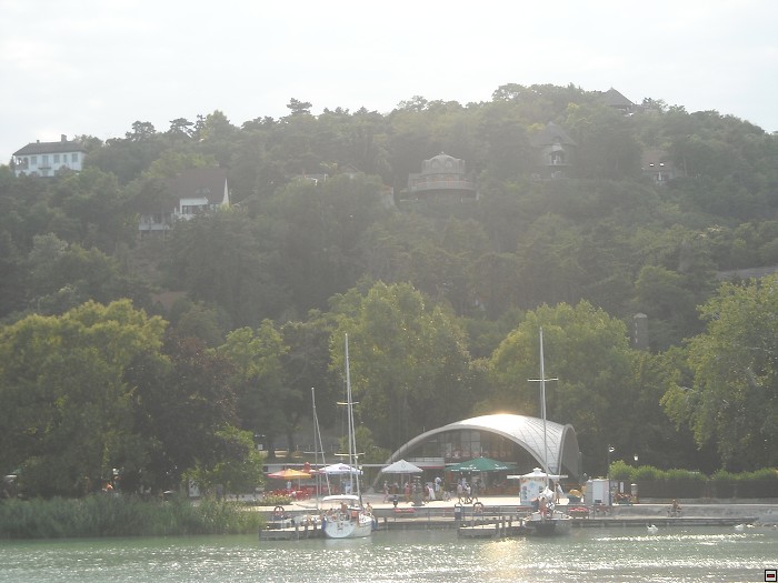img00138.jpg