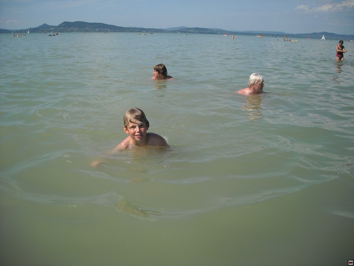 img00158.jpg