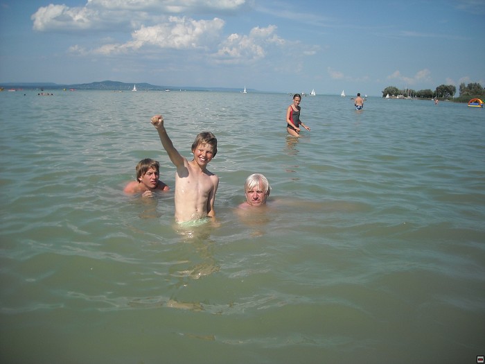 img00159.jpg