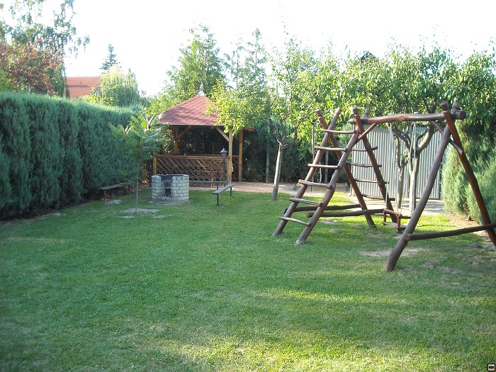 img00167.jpg