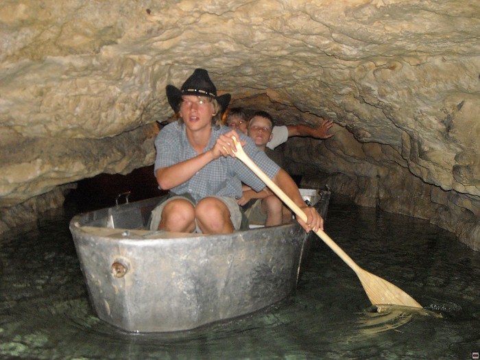 img00187.jpg