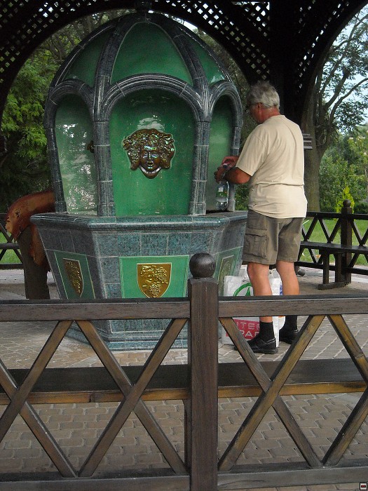 img00213.jpg