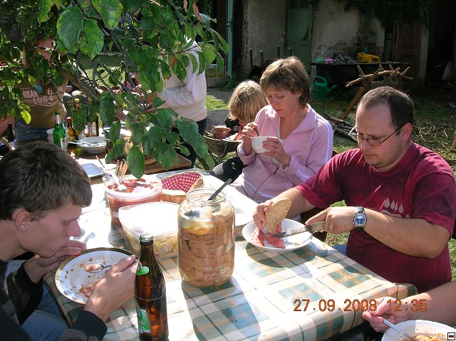 img00008.jpg