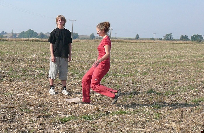 img00100.jpg