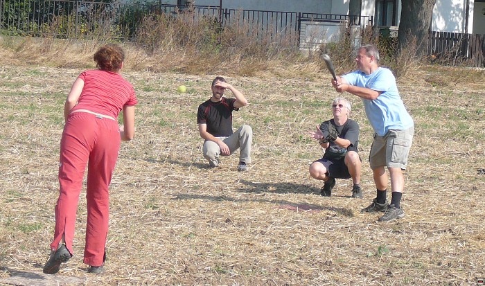 img00107.jpg