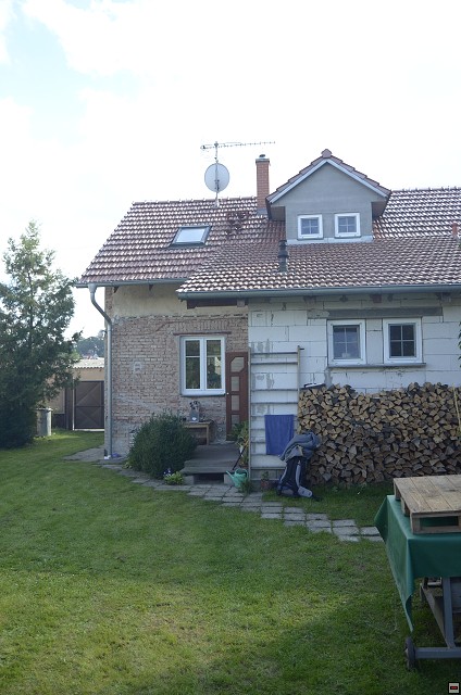 img00028.jpg