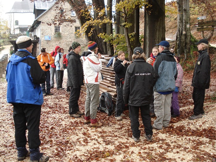 img00019.jpg