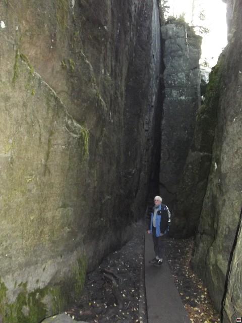 img00021.jpg
