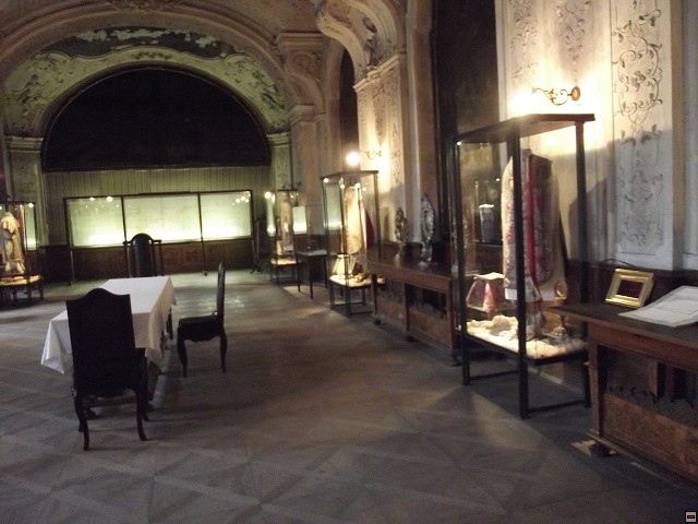 img00030.jpg