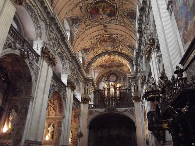 img00037.jpg