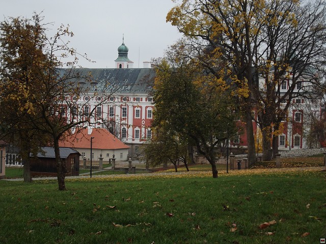 img00049.jpg