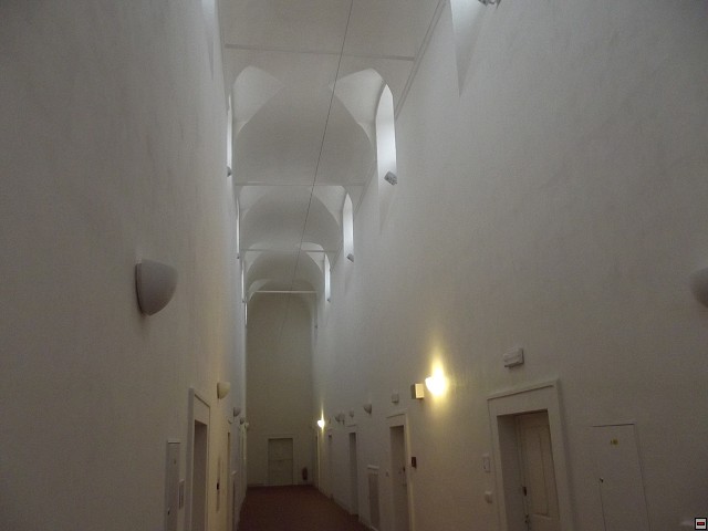 img00082.jpg