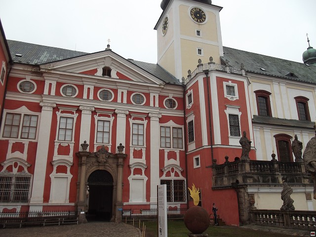 img00084.jpg