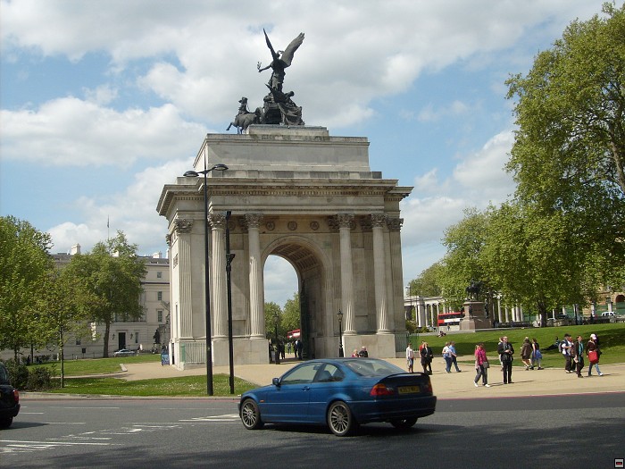 img00104.jpg