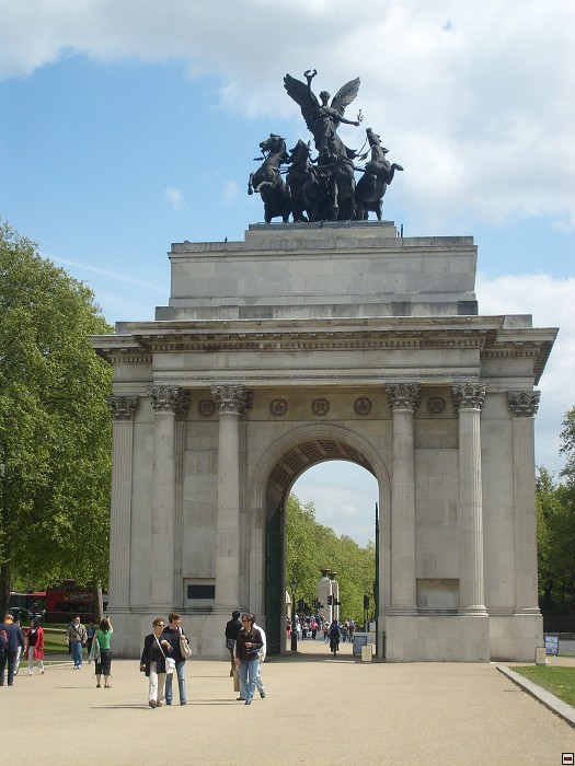 img00105.jpg