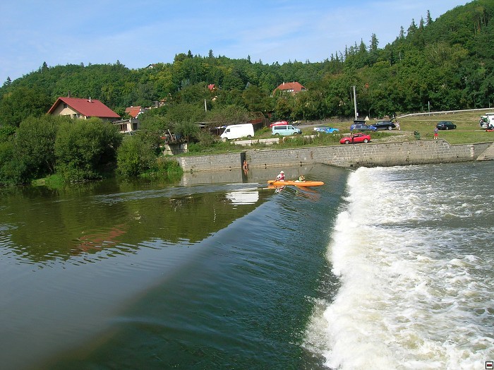 img00077.jpg