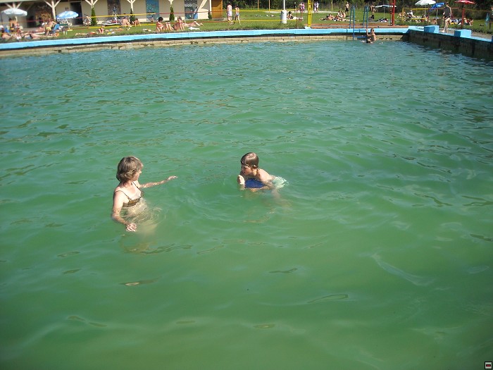 img00017.jpg